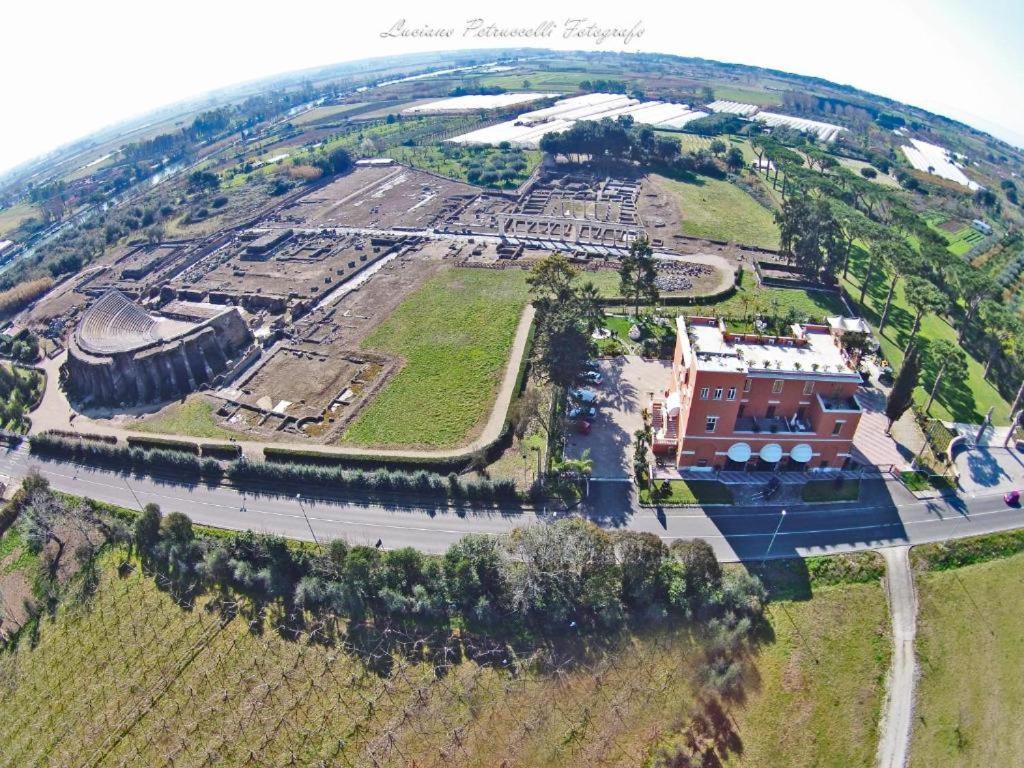 Il Postiglione Hotel - Sala Ricevimenti Minturno Exterior foto